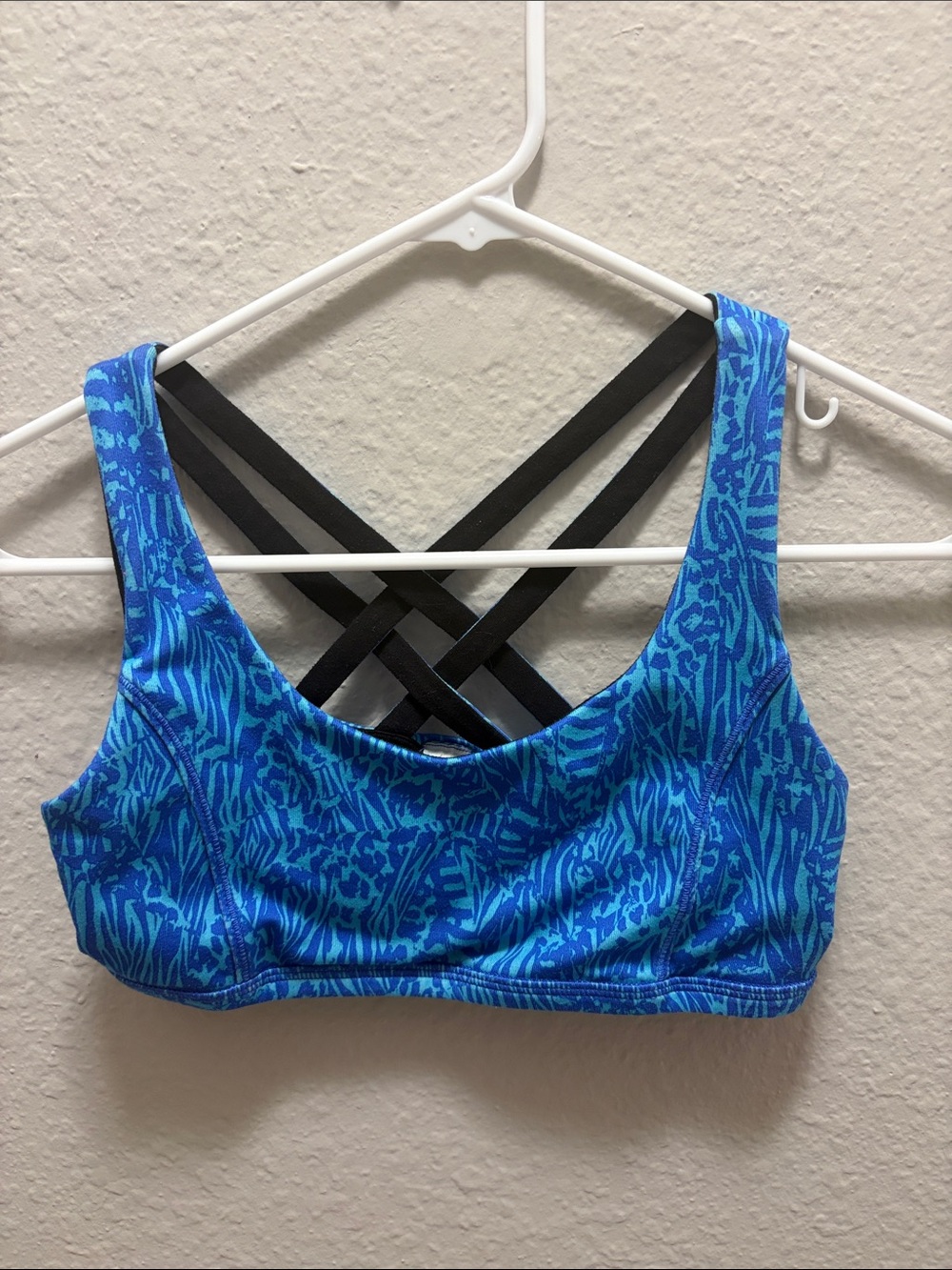 Ivivva girl’s reversible sports bra
